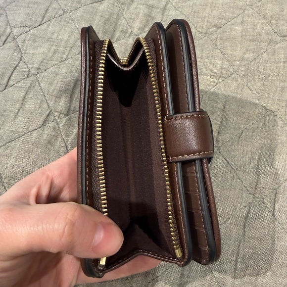 Coach Leather Wallet in Maple - Picture 7 of 9